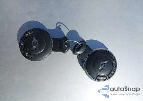 2012 Mini Cooper z USA, uszkodzony, nr VIN WMWSU3C51CT367317